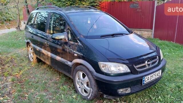 Зеленый Опель Зафира, объемом двигателя 1.6 л и пробегом 193 тыс. км за 5200 $, фото 2 на Automoto.ua