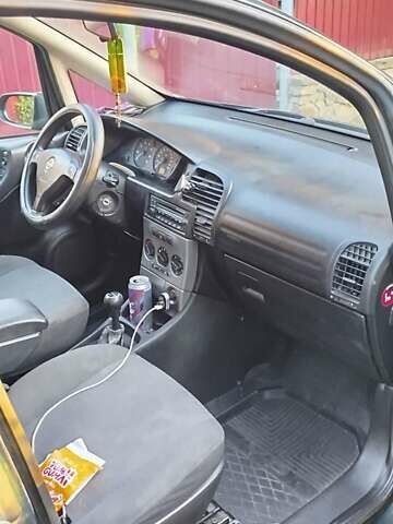 Зеленый Опель Зафира, объемом двигателя 1.6 л и пробегом 193 тыс. км за 5200 $, фото 12 на Automoto.ua