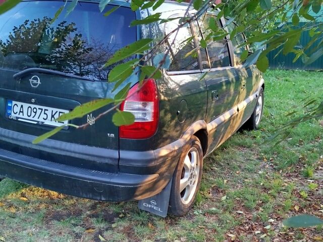 Зелений Опель Зафіра, об'ємом двигуна 1.6 л та пробігом 193 тис. км за 5200 $, фото 5 на Automoto.ua