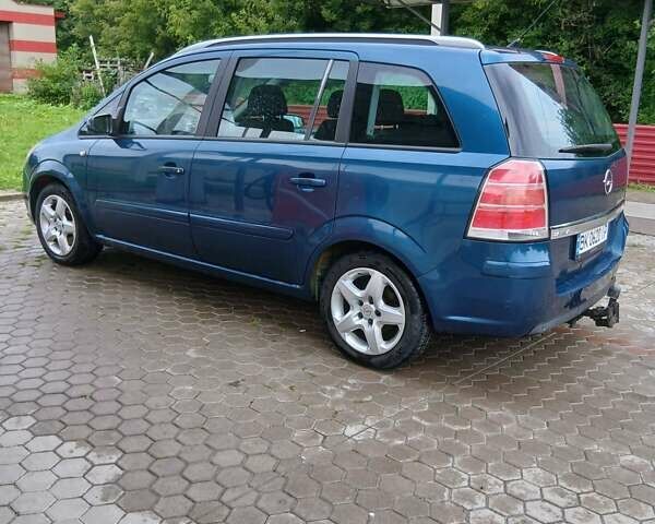 Зелений Опель Зафіра, об'ємом двигуна 2.2 л та пробігом 304 тис. км за 4300 $, фото 9 на Automoto.ua