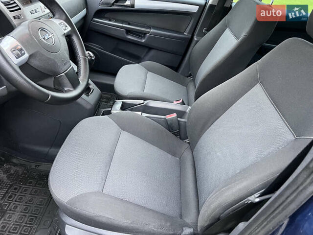 Зеленый Опель Зафира, объемом двигателя 1.6 л и пробегом 323 тыс. км за 5350 $, фото 29 на Automoto.ua