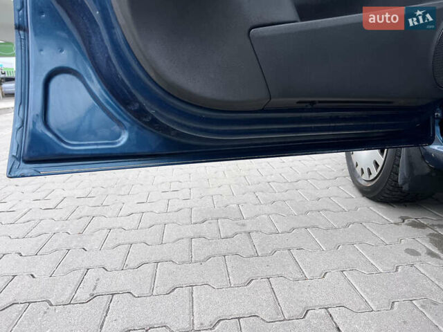 Зеленый Опель Зафира, объемом двигателя 1.6 л и пробегом 323 тыс. км за 5350 $, фото 24 на Automoto.ua