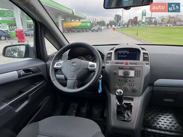 Зеленый Опель Зафира, объемом двигателя 1.6 л и пробегом 323 тыс. км за 5350 $, фото 34 на Automoto.ua