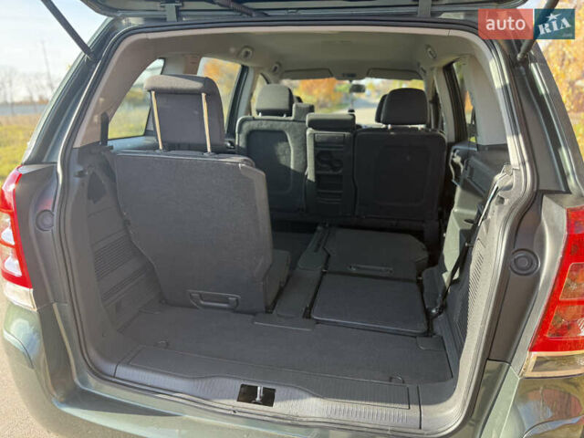 Зеленый Опель Зафира, объемом двигателя 1.6 л и пробегом 222 тыс. км за 7000 $, фото 48 на Automoto.ua