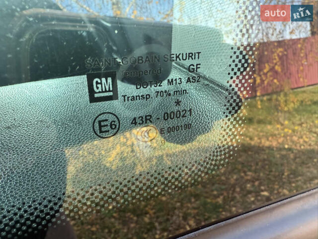 Зеленый Опель Зафира, объемом двигателя 1.6 л и пробегом 222 тыс. км за 7000 $, фото 89 на Automoto.ua