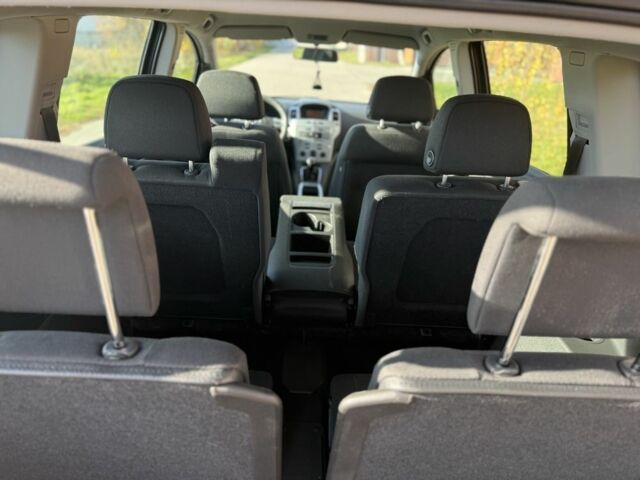 Зеленый Опель Зафира, объемом двигателя 1.6 л и пробегом 222 тыс. км за 7000 $, фото 22 на Automoto.ua