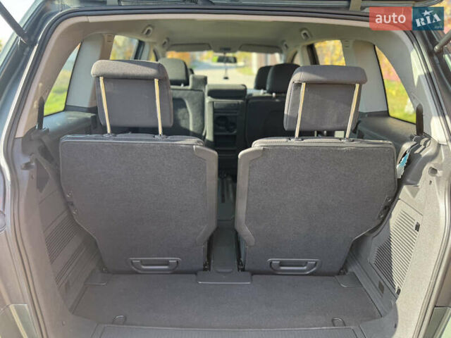 Зеленый Опель Зафира, объемом двигателя 1.6 л и пробегом 222 тыс. км за 7000 $, фото 49 на Automoto.ua