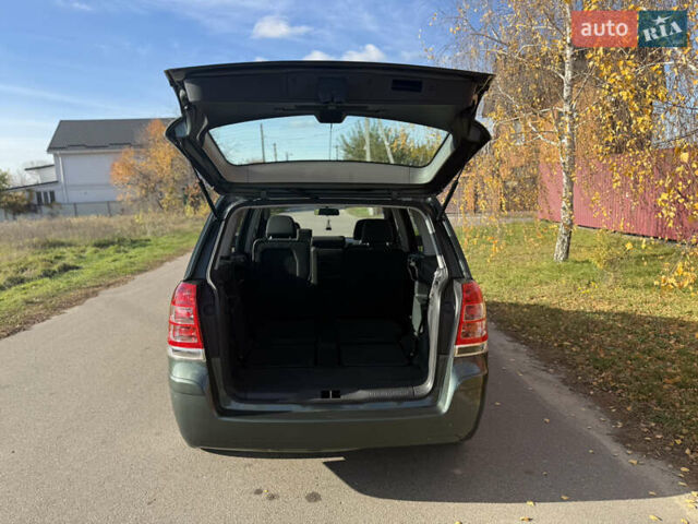 Зеленый Опель Зафира, объемом двигателя 1.6 л и пробегом 222 тыс. км за 7000 $, фото 46 на Automoto.ua