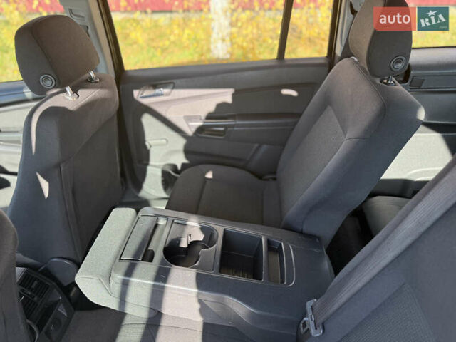 Зеленый Опель Зафира, объемом двигателя 1.6 л и пробегом 222 тыс. км за 7000 $, фото 54 на Automoto.ua