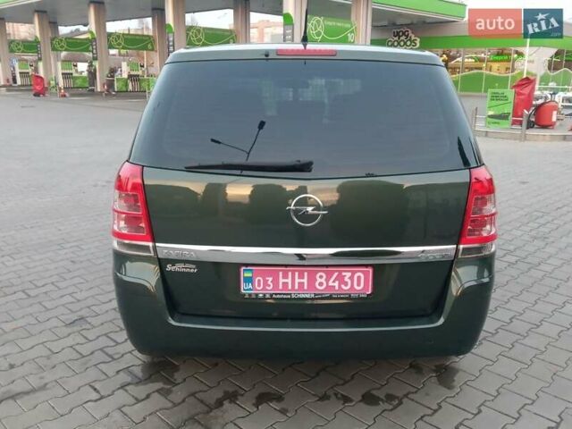 Зеленый Опель Зафира, объемом двигателя 1.8 л и пробегом 203 тыс. км за 6999 $, фото 3 на Automoto.ua