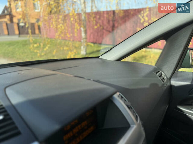 Зеленый Опель Зафира, объемом двигателя 1.6 л и пробегом 222 тыс. км за 7000 $, фото 31 на Automoto.ua