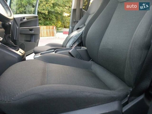 Зеленый Опель Зафира, объемом двигателя 1.8 л и пробегом 203 тыс. км за 6999 $, фото 26 на Automoto.ua