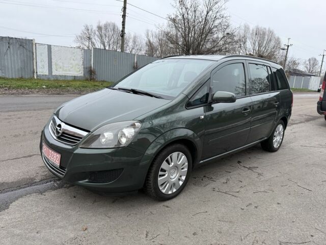 Зеленый Опель Зафира, объемом двигателя 1.6 л и пробегом 222 тыс. км за 6500 $, фото 2 на Automoto.ua
