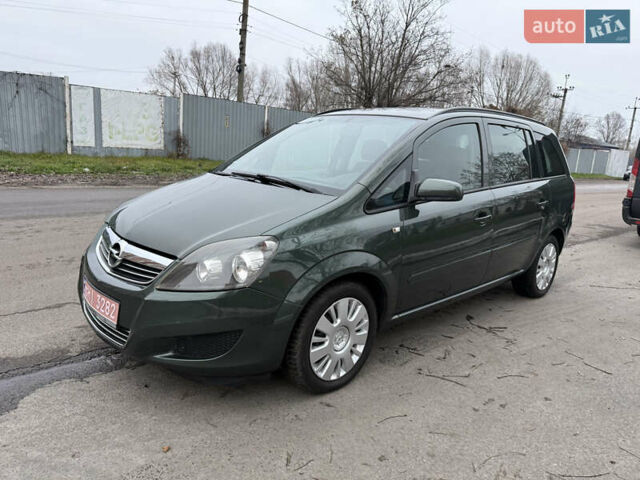 Зеленый Опель Зафира, объемом двигателя 1.6 л и пробегом 222 тыс. км за 6500 $, фото 2 на Automoto.ua