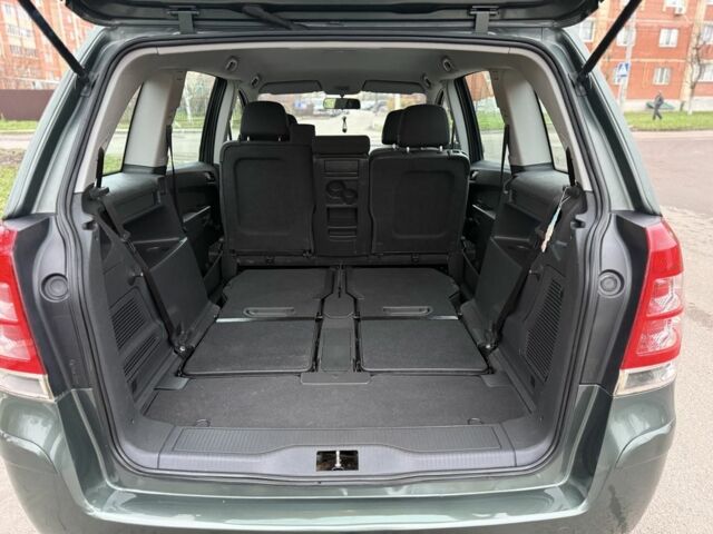 Зеленый Опель Зафира, объемом двигателя 1.6 л и пробегом 222 тыс. км за 6500 $, фото 16 на Automoto.ua