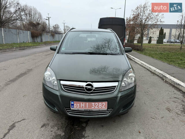 Зеленый Опель Зафира, объемом двигателя 1.6 л и пробегом 222 тыс. км за 6500 $, фото 1 на Automoto.ua