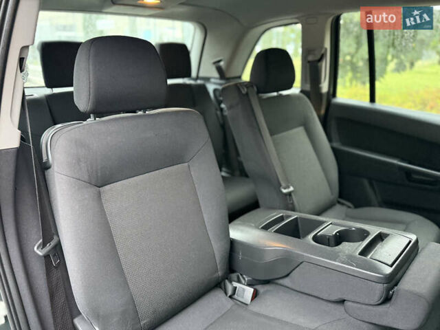 Зелений Опель Зафіра, об'ємом двигуна 1.6 л та пробігом 222 тис. км за 7000 $, фото 52 на Automoto.ua