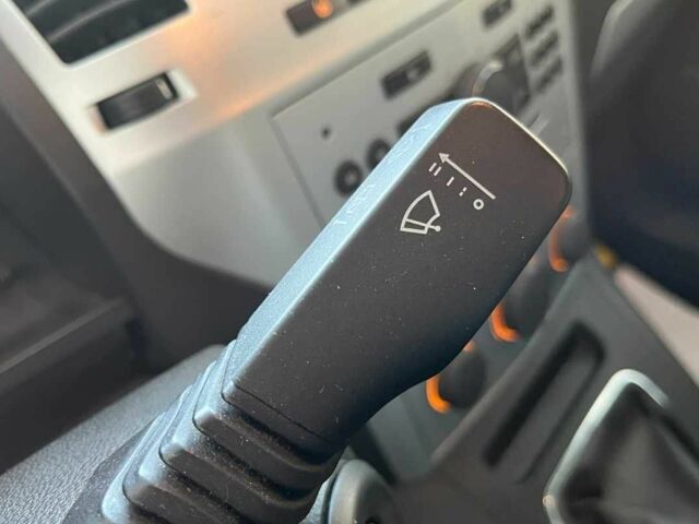 Зелений Опель Зафіра, об'ємом двигуна 1.6 л та пробігом 260 тис. км за 7000 $, фото 17 на Automoto.ua