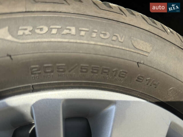 Зеленый Опель Зафира, объемом двигателя 1.6 л и пробегом 222 тыс. км за 7000 $, фото 96 на Automoto.ua