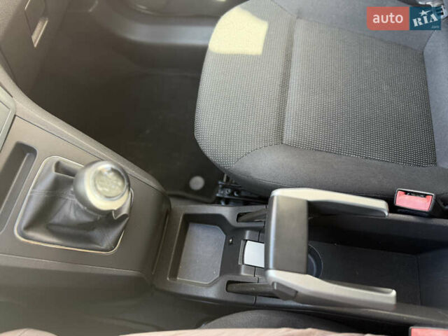 Зеленый Опель Зафира, объемом двигателя 1.6 л и пробегом 222 тыс. км за 7000 $, фото 36 на Automoto.ua