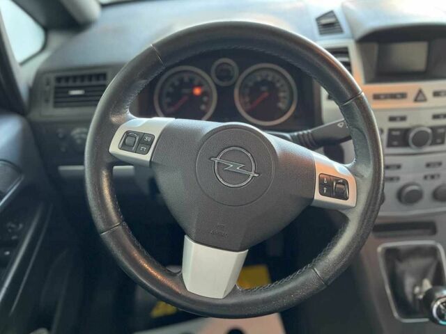 Зелений Опель Зафіра, об'ємом двигуна 1.6 л та пробігом 260 тис. км за 7000 $, фото 14 на Automoto.ua