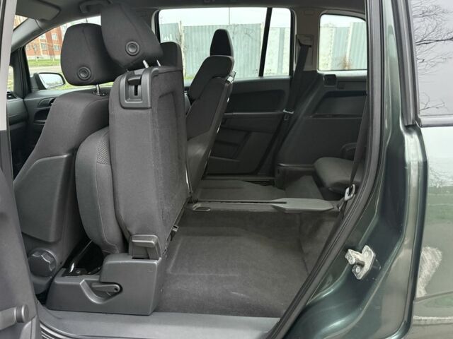 Зеленый Опель Зафира, объемом двигателя 1.6 л и пробегом 222 тыс. км за 6500 $, фото 14 на Automoto.ua