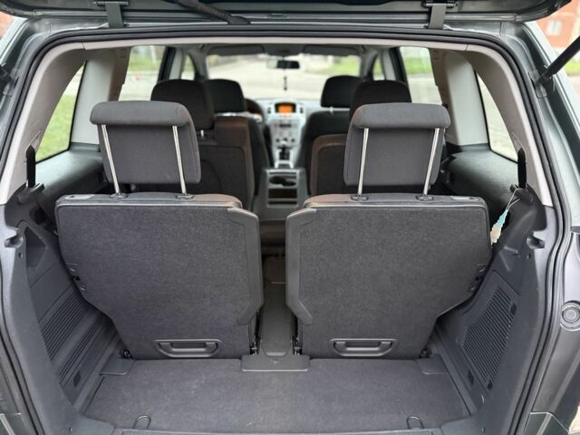 Зеленый Опель Зафира, объемом двигателя 1.6 л и пробегом 222 тыс. км за 6500 $, фото 23 на Automoto.ua