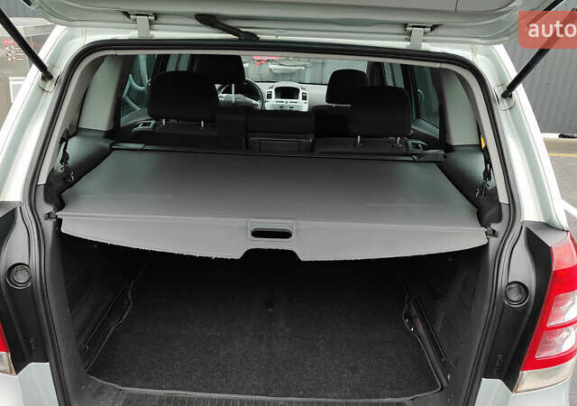 Зелений Опель Зафіра, об'ємом двигуна 1.6 л та пробігом 262 тис. км за 6500 $, фото 18 на Automoto.ua