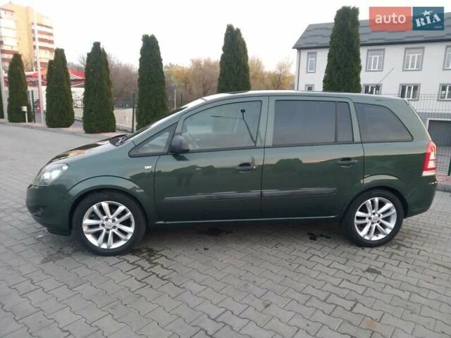 Зеленый Опель Зафира, объемом двигателя 1.8 л и пробегом 203 тыс. км за 6999 $, фото 1 на Automoto.ua