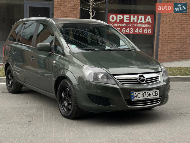 Зеленый Опель Зафира, объемом двигателя 1.7 л и пробегом 200 тыс. км за 5700 $, фото 6 на Automoto.ua