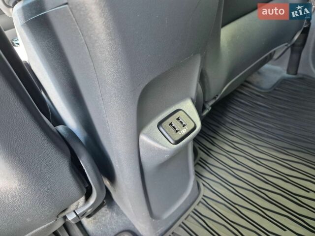 Белый Опель Ampera-e, объемом двигателя 0 л и пробегом 119 тыс. км за 14800 $, фото 20 на Automoto.ua
