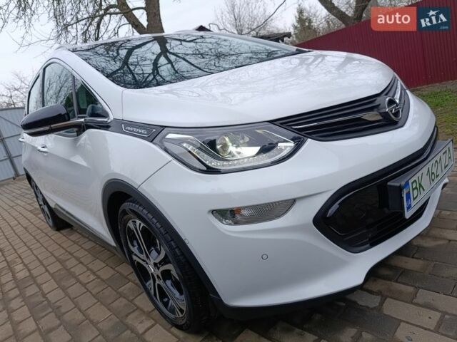 Білий Опель Ampera-e, об'ємом двигуна 0 л та пробігом 160 тис. км за 13700 $, фото 1 на Automoto.ua