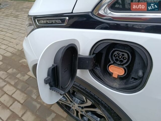 Білий Опель Ampera-e, об'ємом двигуна 0 л та пробігом 160 тис. км за 13700 $, фото 23 на Automoto.ua