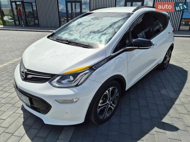 Белый Опель Ampera-e, объемом двигателя 0 л и пробегом 119 тыс. км за 14800 $, фото 4 на Automoto.ua