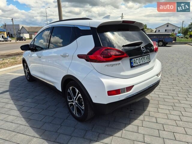 Белый Опель Ampera-e, объемом двигателя 0 л и пробегом 119 тыс. км за 14800 $, фото 54 на Automoto.ua