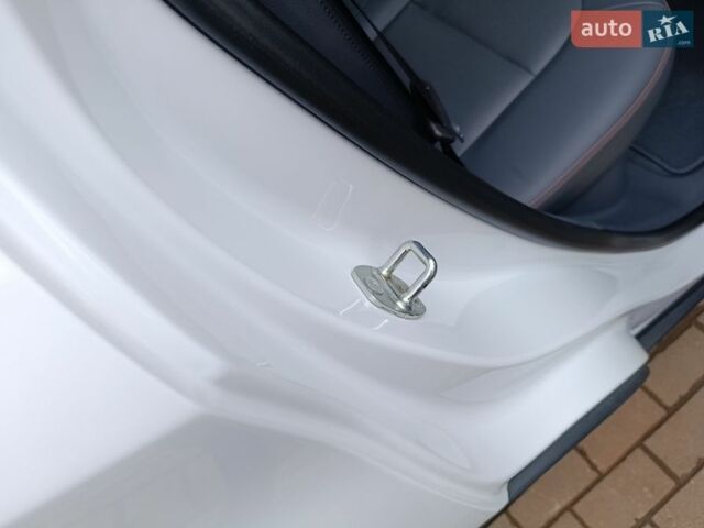 Білий Опель Ampera-e, об'ємом двигуна 0 л та пробігом 160 тис. км за 13700 $, фото 77 на Automoto.ua