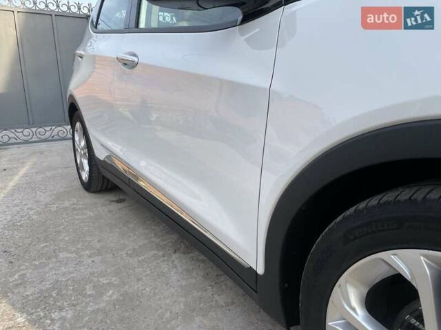 Белый Опель Ampera-e, объемом двигателя 0 л и пробегом 135 тыс. км за 13950 $, фото 18 на Automoto.ua
