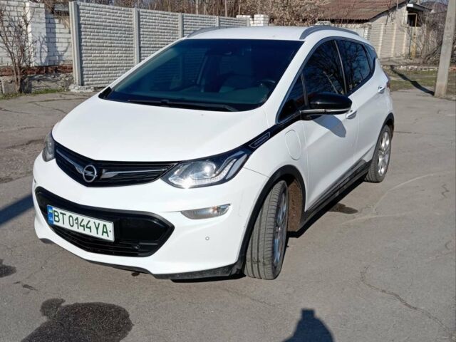 Білий Опель Ampera-e, об'ємом двигуна 0 л та пробігом 280 тис. км за 12300 $, фото 9 на Automoto.ua