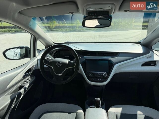 Білий Опель Ampera-e, об'ємом двигуна 0 л та пробігом 120 тис. км за 12200 $, фото 29 на Automoto.ua