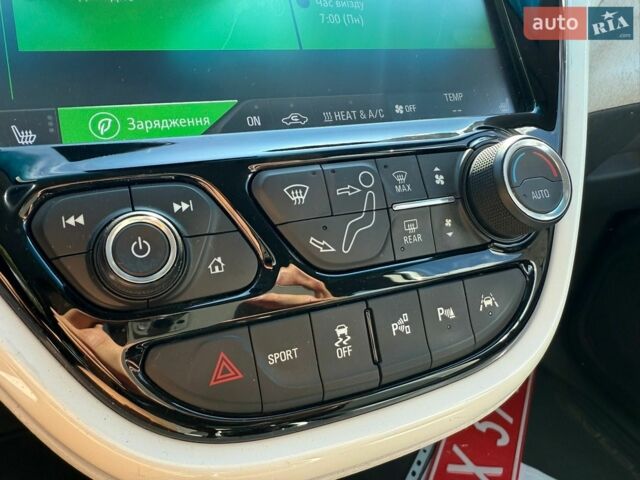 Білий Опель Ampera-e, об'ємом двигуна 0 л та пробігом 120 тис. км за 12200 $, фото 36 на Automoto.ua