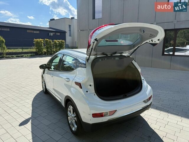 Білий Опель Ampera-e, об'ємом двигуна 0 л та пробігом 120 тис. км за 12200 $, фото 23 на Automoto.ua