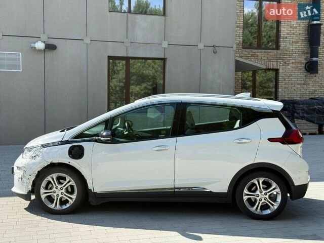 Білий Опель Ampera-e, об'ємом двигуна 0 л та пробігом 120 тис. км за 12200 $, фото 7 на Automoto.ua