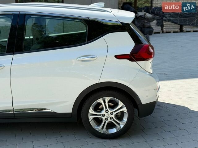 Білий Опель Ampera-e, об'ємом двигуна 0 л та пробігом 120 тис. км за 12200 $, фото 8 на Automoto.ua