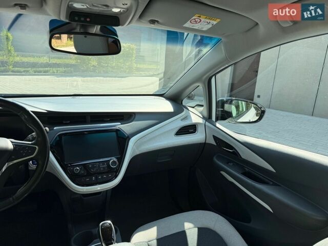 Білий Опель Ampera-e, об'ємом двигуна 0 л та пробігом 120 тис. км за 12200 $, фото 28 на Automoto.ua