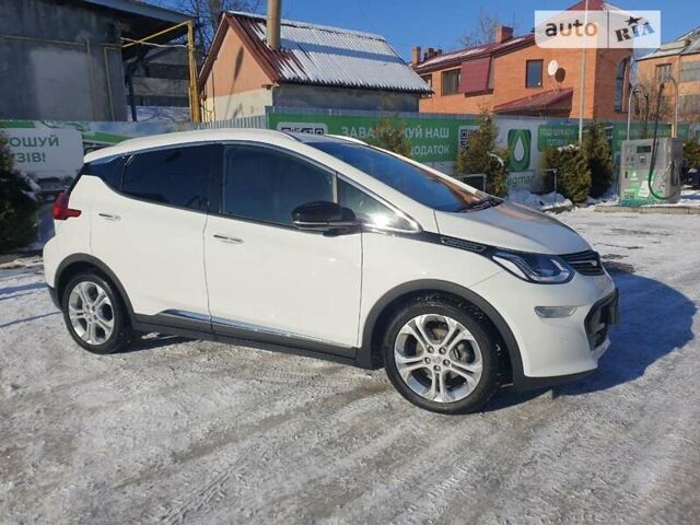 Белый Опель Ampera-e, объемом двигателя 0 л и пробегом 105 тыс. км за 17300 $, фото 6 на Automoto.ua