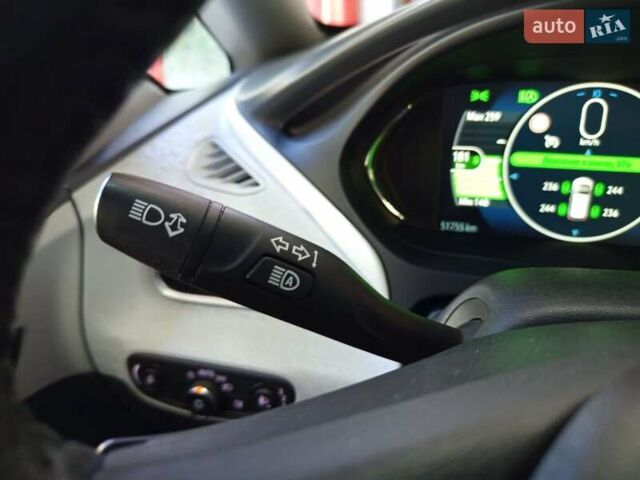 Білий Опель Ampera-e, об'ємом двигуна 0 л та пробігом 51 тис. км за 16000 $, фото 36 на Automoto.ua