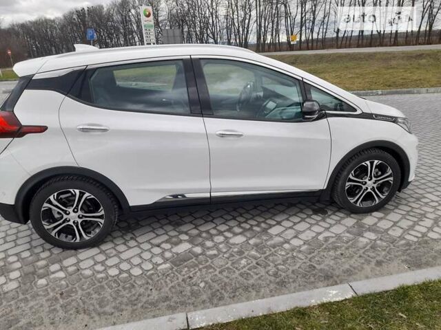 Белый Опель Ampera-e, объемом двигателя 0 л и пробегом 148 тыс. км за 17100 $, фото 4 на Automoto.ua