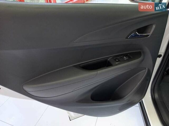 Білий Опель Ampera-e, об'ємом двигуна 0 л та пробігом 51 тис. км за 16000 $, фото 20 на Automoto.ua