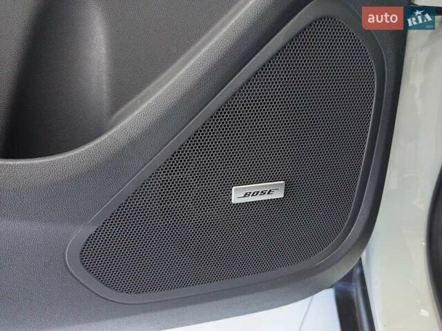 Білий Опель Ampera-e, об'ємом двигуна 0 л та пробігом 51 тис. км за 16000 $, фото 13 на Automoto.ua