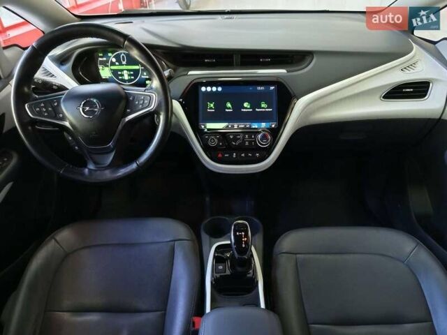 Белый Опель Ampera-e, объемом двигателя 0 л и пробегом 51 тыс. км за 16500 $, фото 47 на Automoto.ua